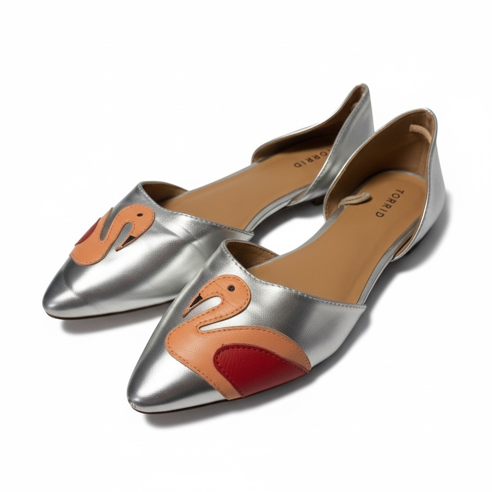 Torrid Silver Metallic Flamingo D'Orsay Pointed Toe Flats Size 11 WW